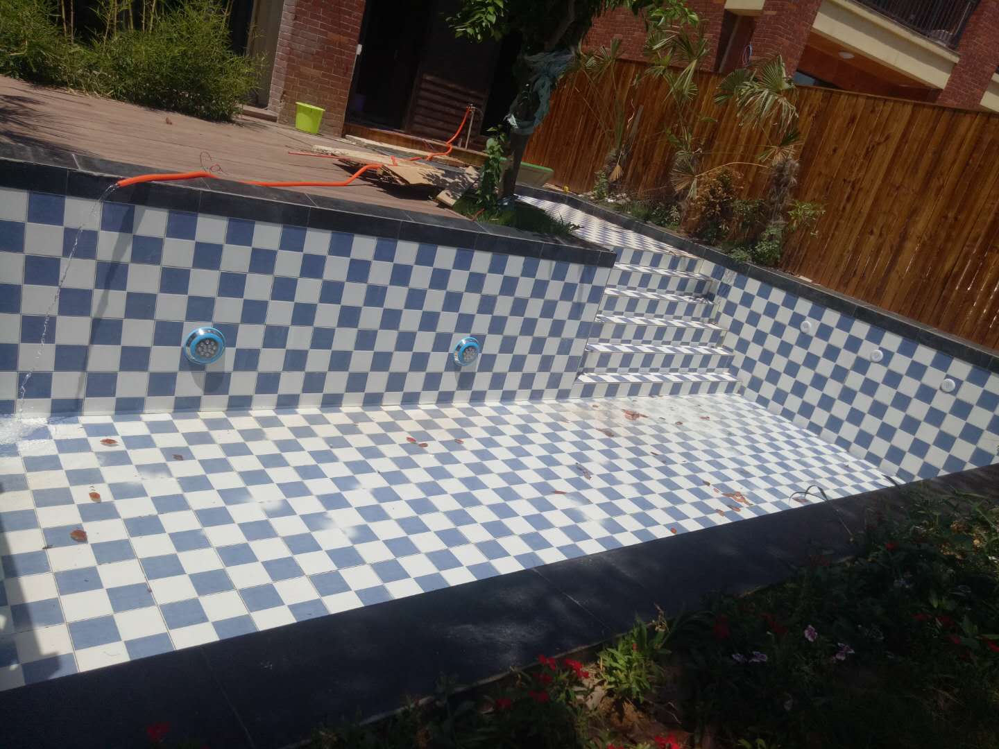 �����ЏR�X悼tɏ���e��������Ӿ��